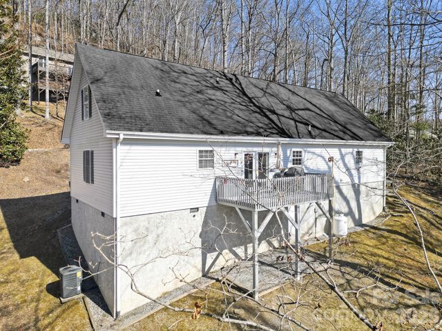 92 Willow Bend, Hendersonville, NC 28792