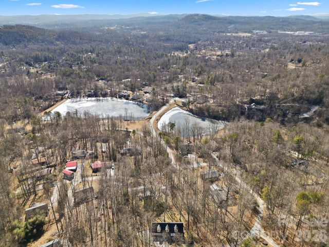 92 Willow Bend, Hendersonville, NC 28792