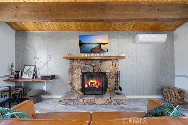 33080 Robin Lane, Los Angeles, CA 92382