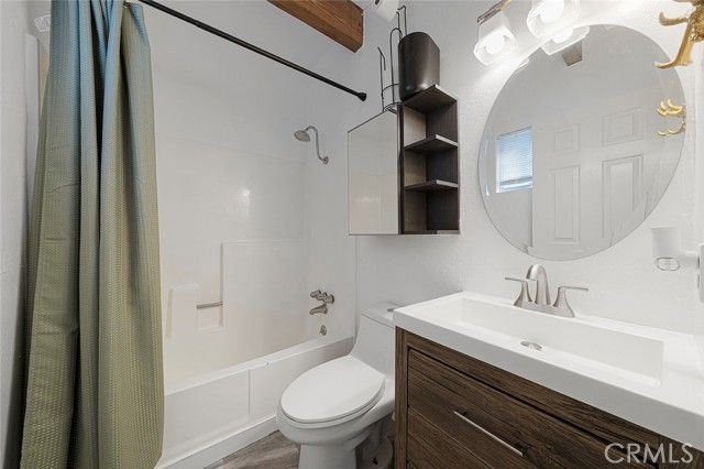 33080 Robin Lane, Los Angeles, CA 92382