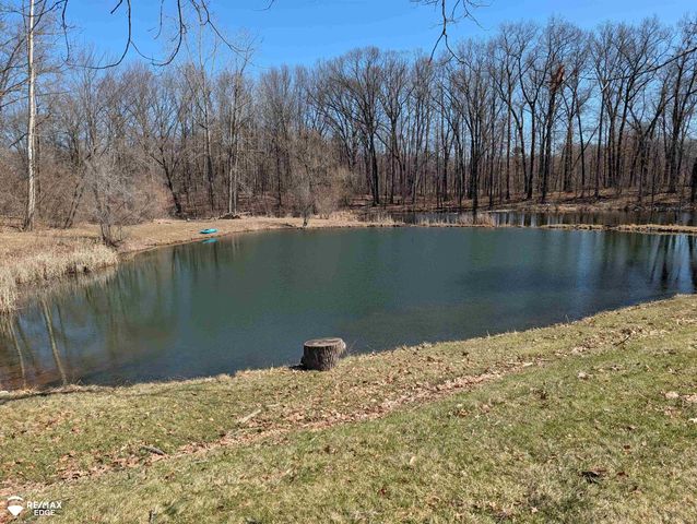 7494 N State Road, Davison, MI 48423