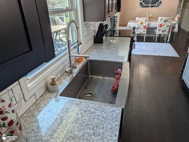 7494 N State Road, Davison, MI 48423