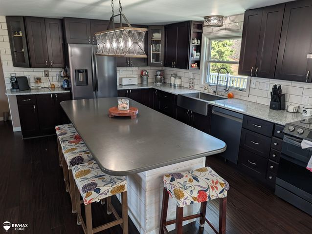 7494 N State Road, Davison, MI 48423