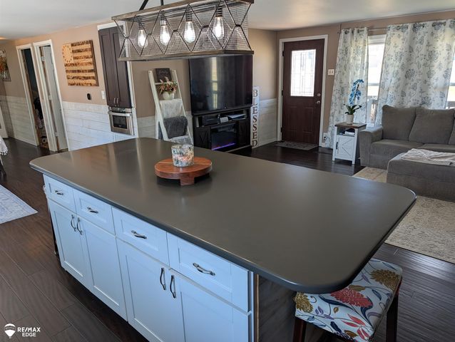 7494 N State Road, Davison, MI 48423