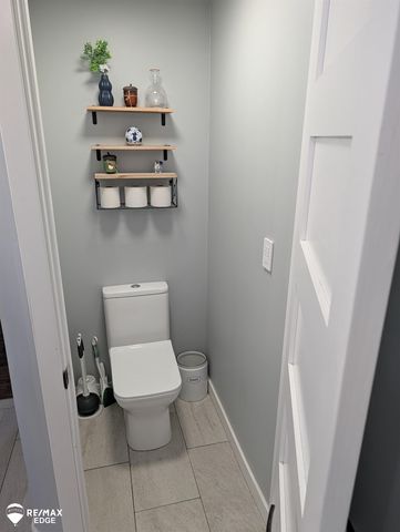 7494 N State Road, Davison, MI 48423