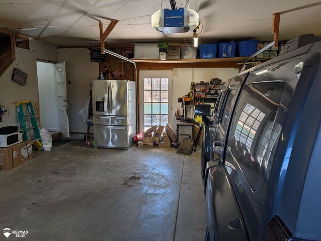 7494 N State Road, Davison, MI 48423