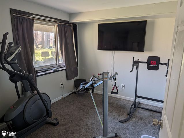 7494 N State Road, Davison, MI 48423