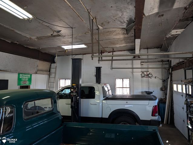 7494 N State Road, Davison, MI 48423