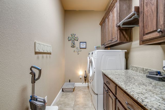8401 Fullerton Drive, Cleburne, TX 76033