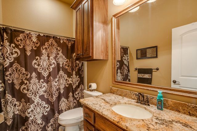 8401 Fullerton Drive, Cleburne, TX 76033