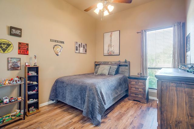 8401 Fullerton Drive, Cleburne, TX 76033