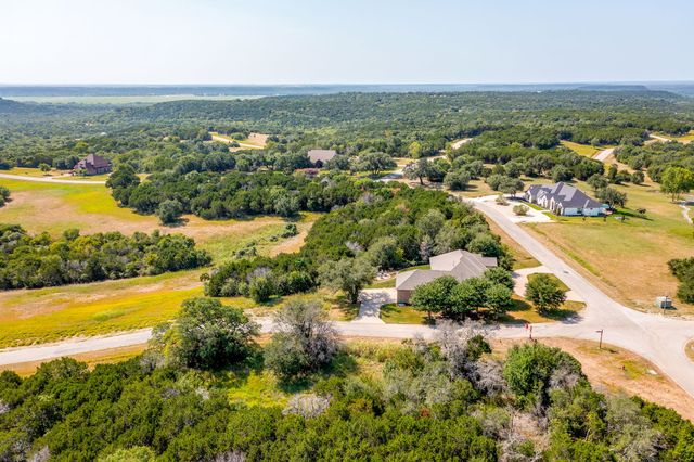 8401 Fullerton Drive, Cleburne, TX 76033