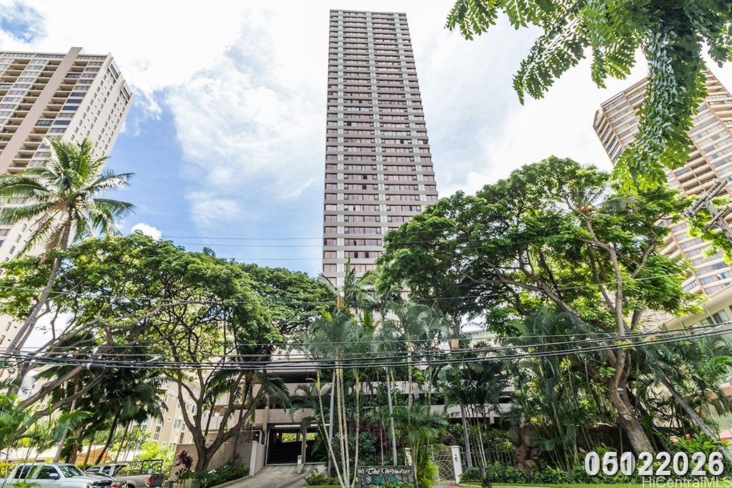343 Hobron Lane 2606, Honolulu, HI 96815