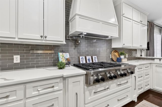 46 New Dawn Place, Conroe, TX 77385