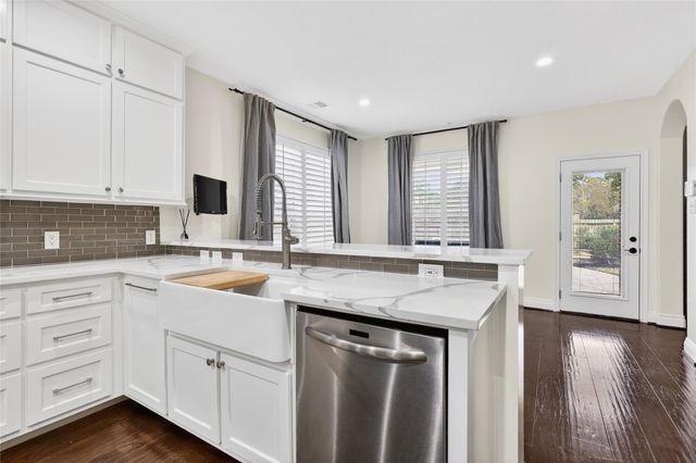 46 New Dawn Place, Conroe, TX 77385