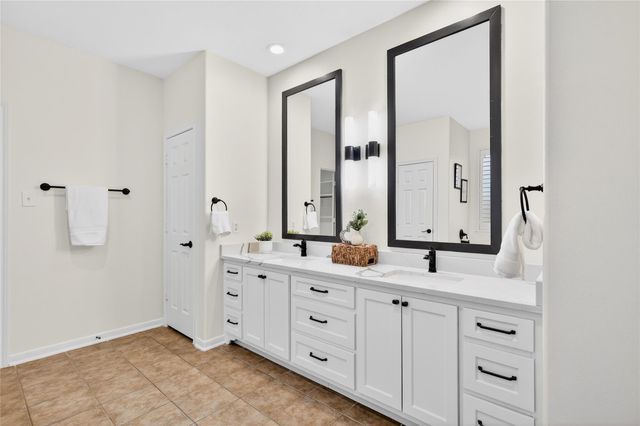 46 New Dawn Place, Conroe, TX 77385