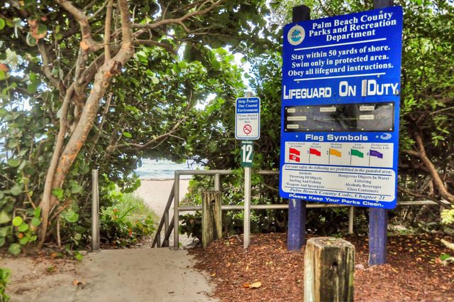 2860 S Ocean Boulevard 301, Palm Beach, FL 33480