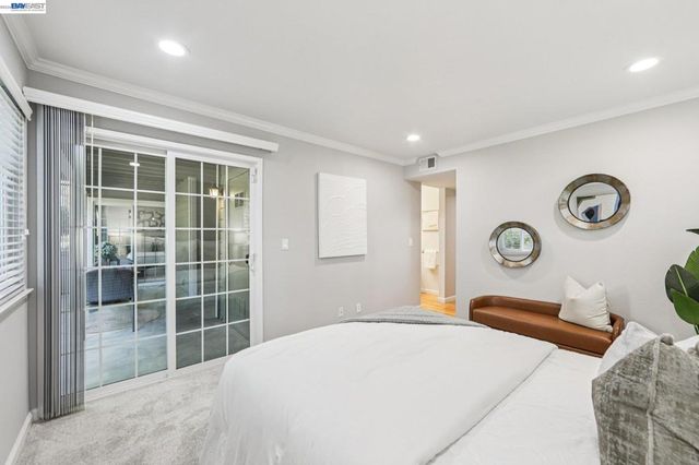 630 Canyon Oaks Drive D, Oakland, CA 94605