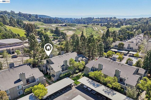 630 Canyon Oaks Drive D, Oakland, CA 94605