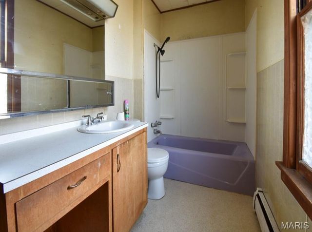 519 N Maple Street, Staunton, IL 62088