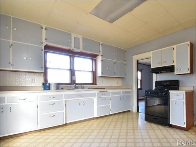 519 N Maple Street, Staunton, IL 62088