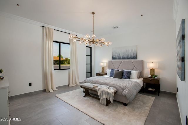 8319 E COLUMBUS Avenue, Scottsdale, AZ 85251
