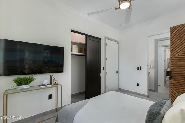 8319 E COLUMBUS Avenue, Scottsdale, AZ 85251
