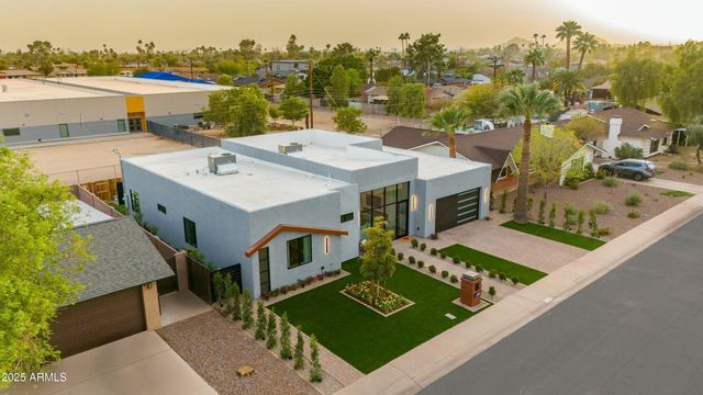8319 E COLUMBUS Avenue, Scottsdale, AZ 85251