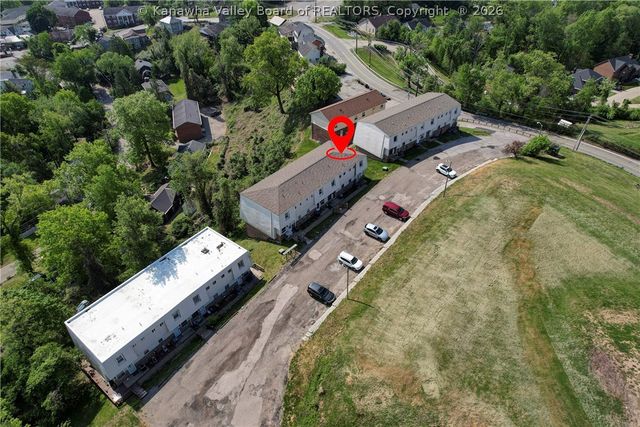 123 Oakwood Road B4, Charleston, WV 25314