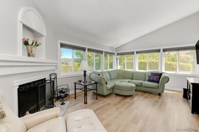 2556 Columbine Dr, Alpine, CA 91901