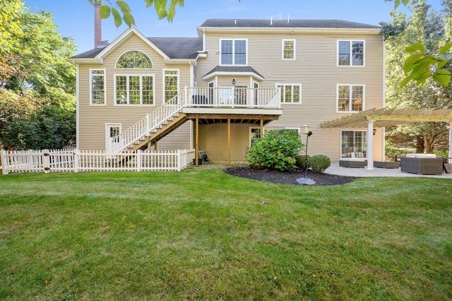 3 Dairy Drive, Upton, MA 01568