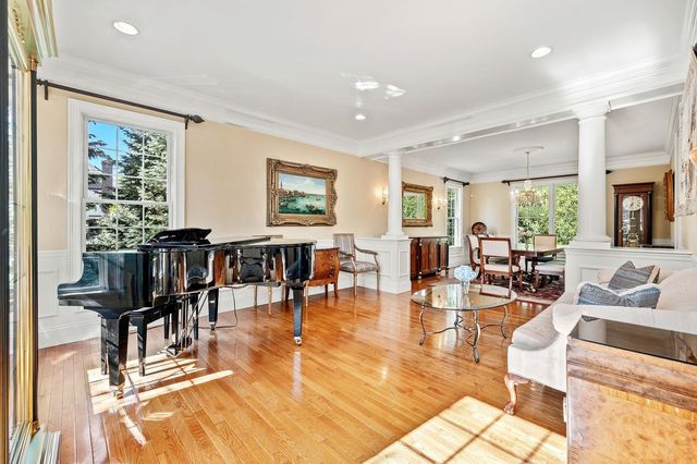 3 Dairy Drive, Upton, MA 01568