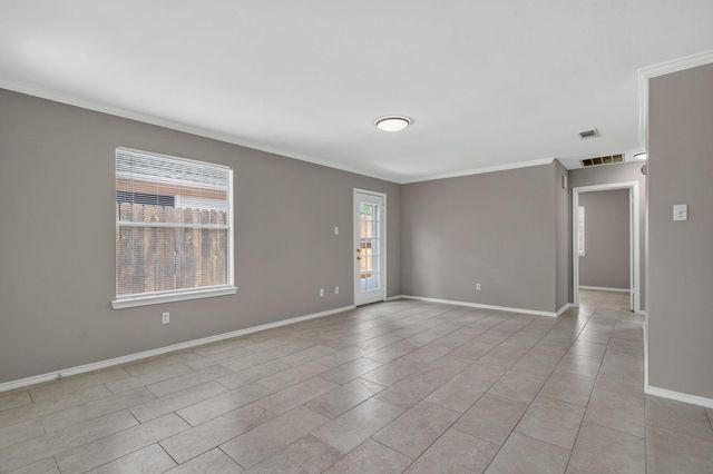 13642 Paxton Drive, Houston, TX 77014