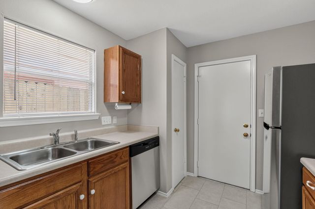 13642 Paxton Drive, Houston, TX 77014