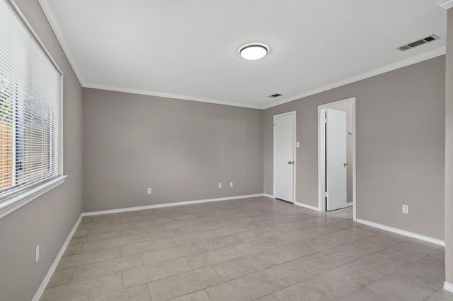 13642 Paxton Drive, Houston, TX 77014