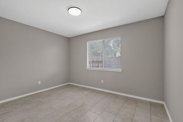 13642 Paxton Drive, Houston, TX 77014