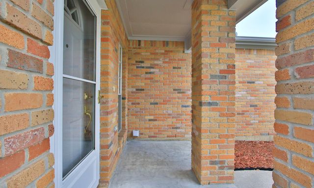 13642 Paxton Drive, Houston, TX 77014