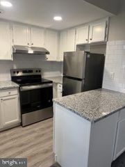 1320 AFTON CT, Dover, DE 19904