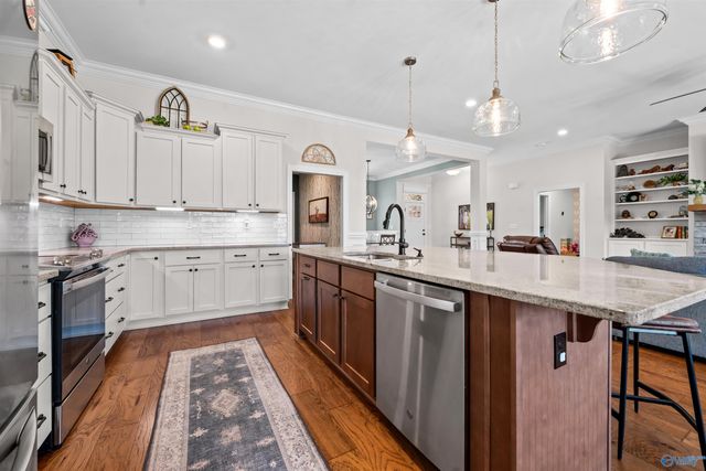 207 Somerdale Lane, Huntsville, AL 35812