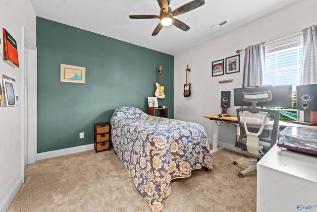 207 Somerdale Lane, Huntsville, AL 35812