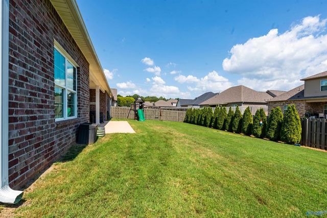 207 Somerdale Lane, Huntsville, AL 35812