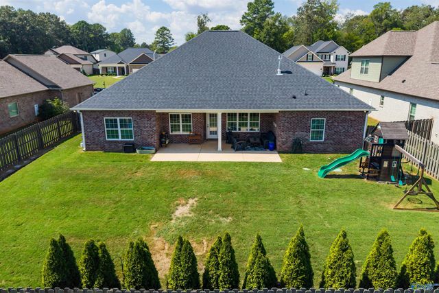 207 Somerdale Lane, Huntsville, AL 35812