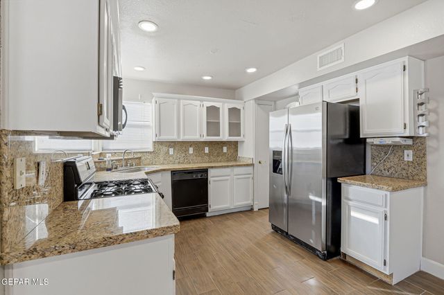 12608 GILDED SUN Drive, El Paso, TX 79938