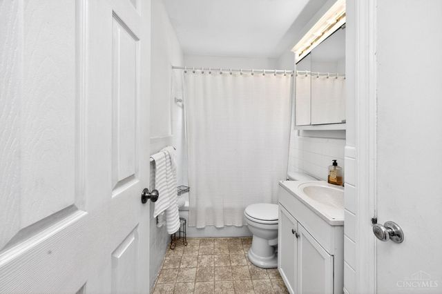 7987 West Chester Road, West Chester, OH 45069