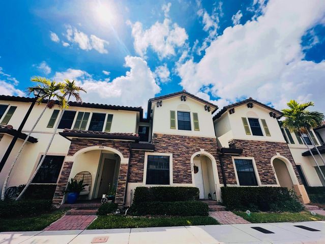 9326 W 33rd Lane, Hialeah, FL 33018