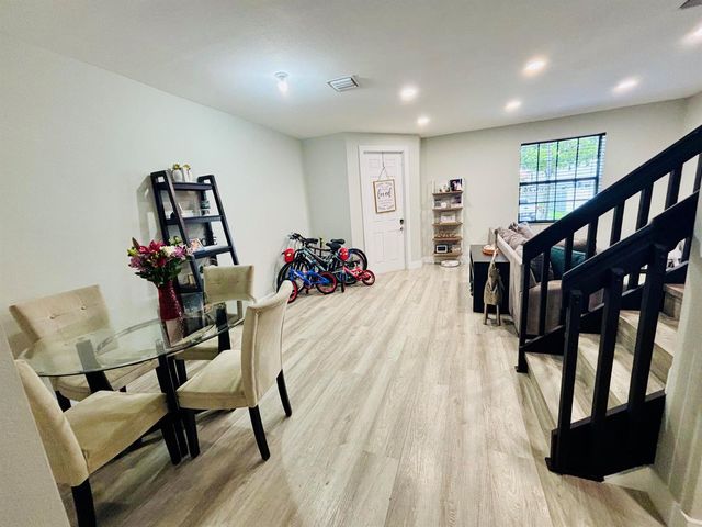 9326 W 33rd Lane, Hialeah, FL 33018