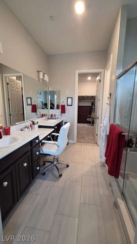 652 Longfeather Street, Henderson, NV 89011