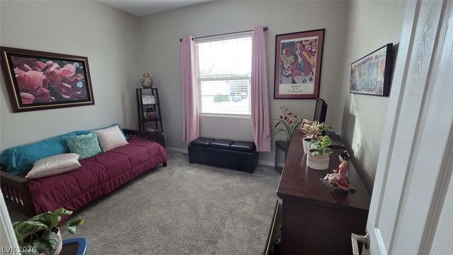 652 Longfeather Street, Henderson, NV 89011