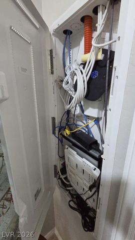 652 Longfeather Street, Henderson, NV 89011