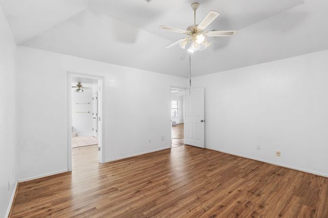 2625 Cheyenne Lane, Crowley, TX 76036